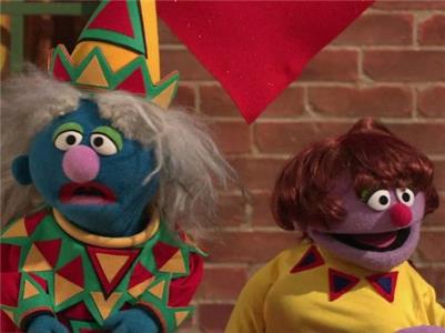 Sesame Street Annual Triangle Toss (1969– ) Online