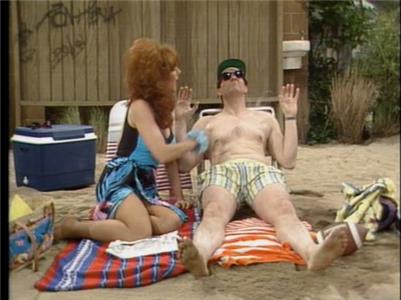 Eine schrecklich nette Familie Life's a Beach (1986–1997) Online