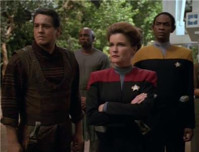 Star Trek: Voyager Caretaker (1995–2001) Online